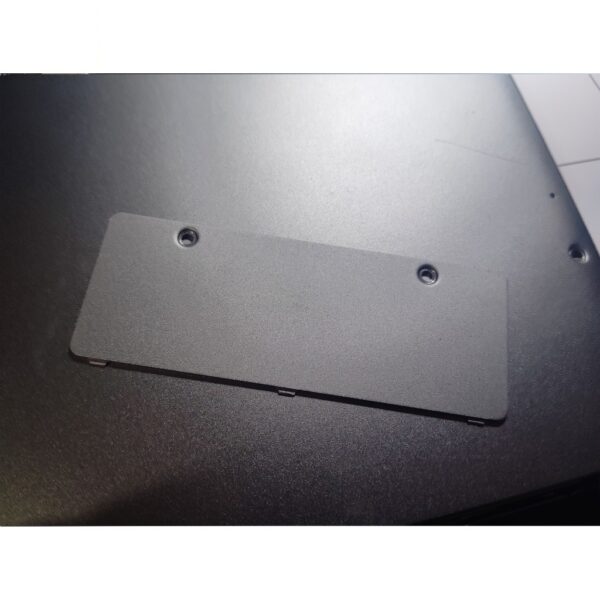 Repuestos Notebook Gear Geranium 14" S142S - 6 Tapa compartimiento SSD notebook Gear Geranium S142S